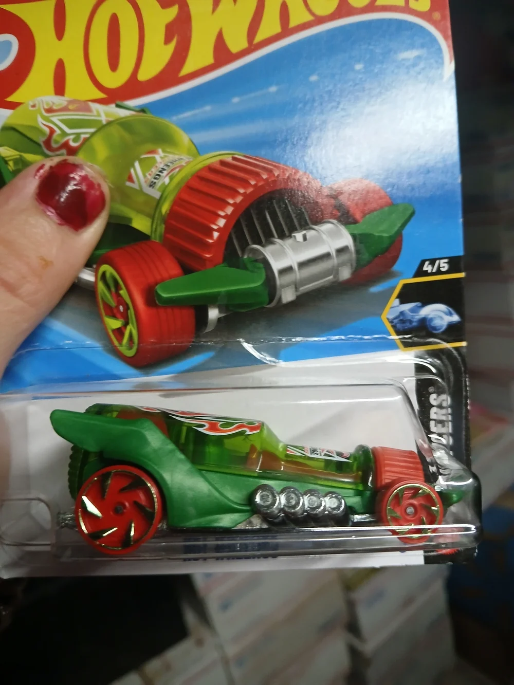Hot Wheengs green regular Treasure Hunt from the 2026 Hot Wheels X-Raycers serie